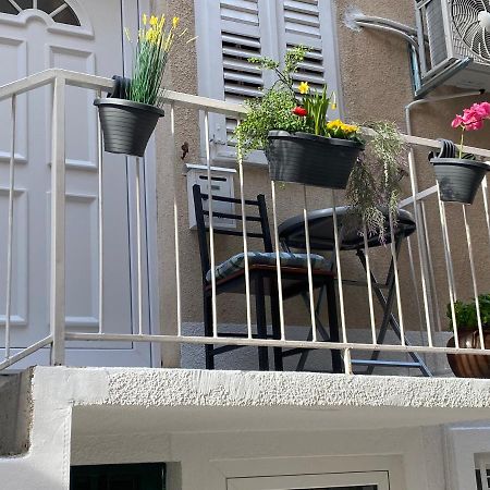 Apartments Calla Makarska Exterior foto