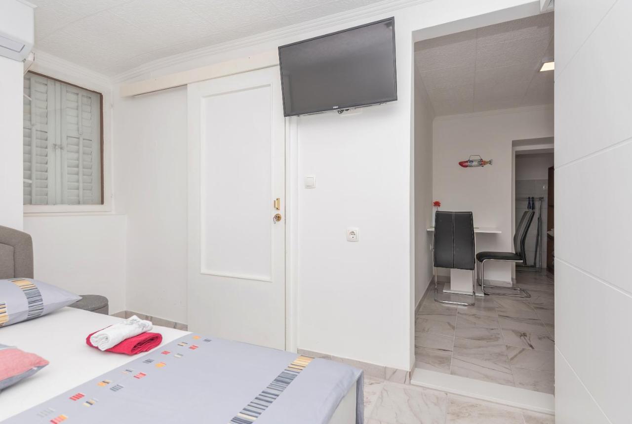 Apartments Calla Makarska Exterior foto